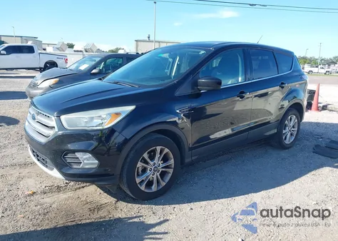 2017 Ford Escape Se z USA, uszkodzony, nr VIN 1FMCU0GD1HUD51204